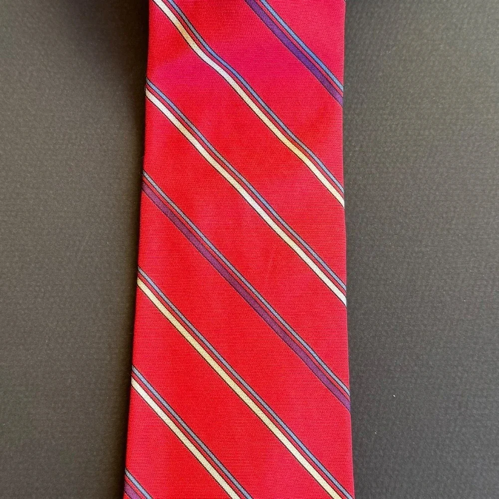 Vintage silk Repp style red, white‎ and blue tie Chicago